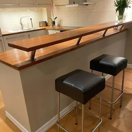 Super Sentralt For 2 Personer Lägenhet *